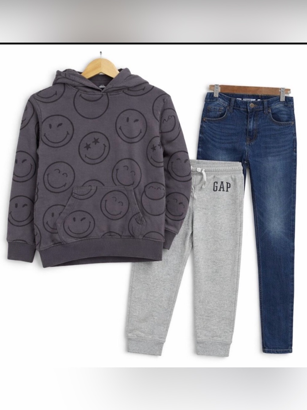 GAP Boys Outfit Bundle 10/12 GAP Smiley Hoodie Joggers Jeans Cozy Streetwear Set
